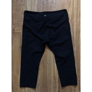 Lulu Lemon Cropped Wunder Under Leggings